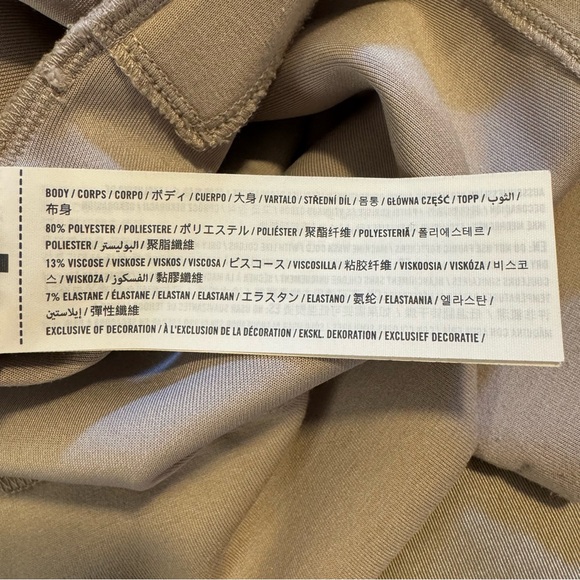 Abercrombie & Fitch YPB NeoKnit Sweatshirt - Picture 8 of 8